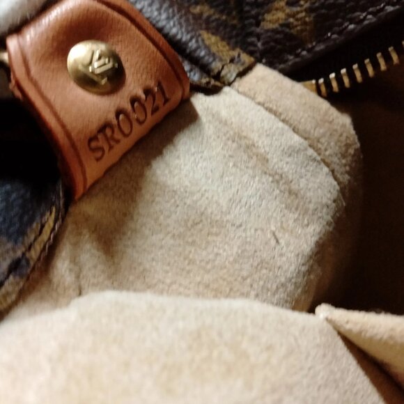 Authentic Louis Vuitton Luco Brown Monogram Tote Bag mn650-111925 - Picture 15 of 16